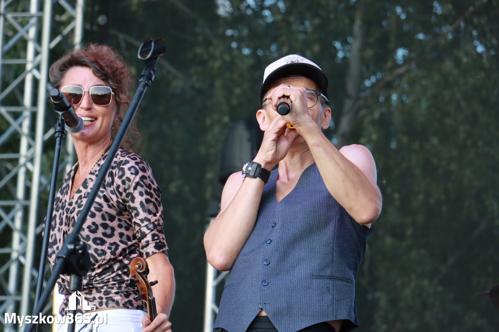 Fotorelacja XXII: Koncerty zespołów country - Festiwal z Kopyta w Gniazdowie