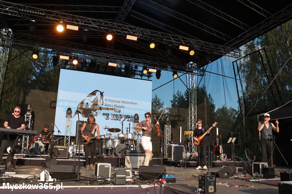 Fotorelacja XXII: Koncerty zespołów country - Festiwal z Kopyta w Gniazdowie