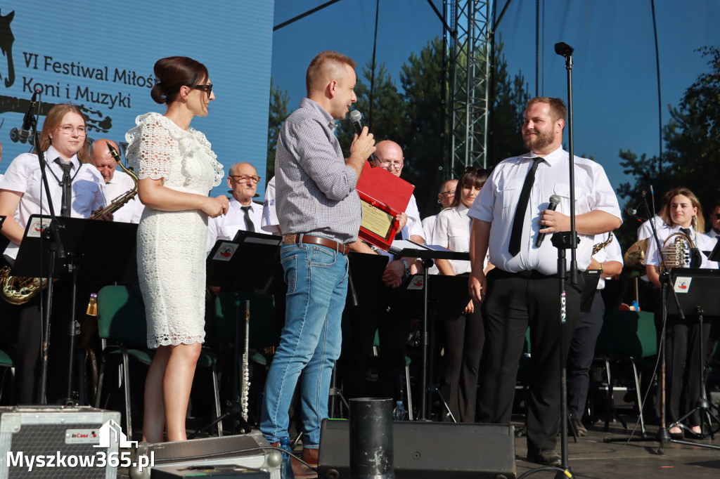 Fotorelacja XXIII: Jubileuszowy koncert 20-lecie Gminnej Orkiestry Dętej z Koziegłów - Festiwal z Kopyta