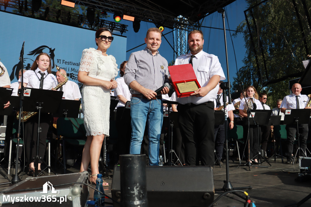 Fotorelacja XXIII: Jubileuszowy koncert 20-lecie Gminnej Orkiestry Dętej z Koziegłów - Festiwal z Kopyta