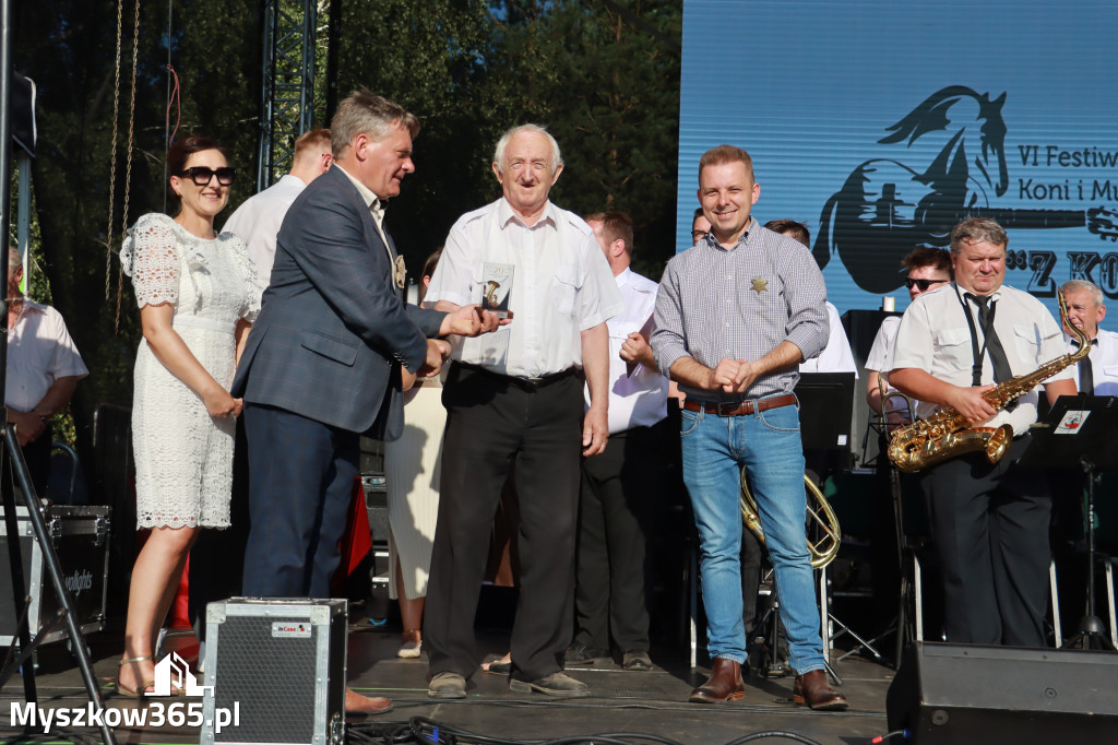 Fotorelacja XXIII: Jubileuszowy koncert 20-lecie Gminnej Orkiestry Dętej z Koziegłów - Festiwal z Kopyta