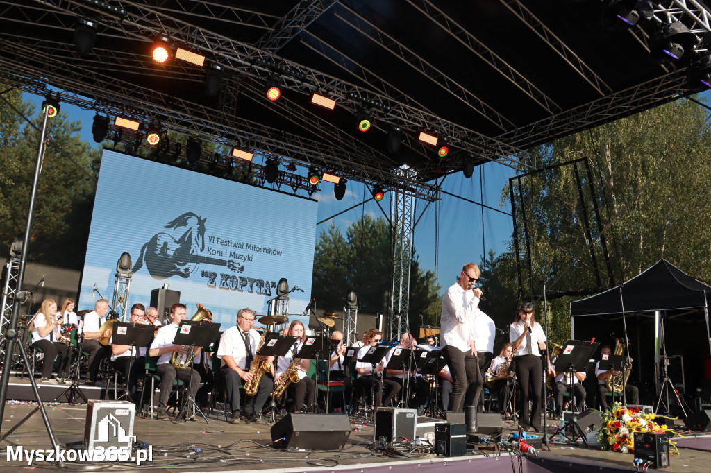 Fotorelacja XXIII: Jubileuszowy koncert 20-lecie Gminnej Orkiestry Dętej z Koziegłów - Festiwal z Kopyta