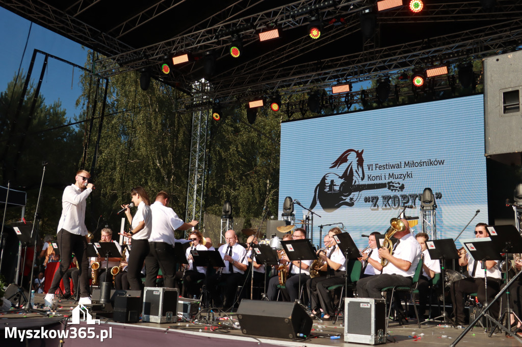 Fotorelacja XXIII: Jubileuszowy koncert 20-lecie Gminnej Orkiestry Dętej z Koziegłów - Festiwal z Kopyta