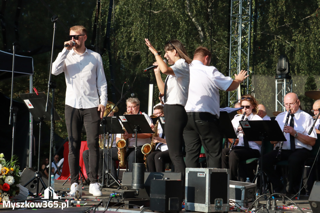 Fotorelacja XXIII: Jubileuszowy koncert 20-lecie Gminnej Orkiestry Dętej z Koziegłów - Festiwal z Kopyta
