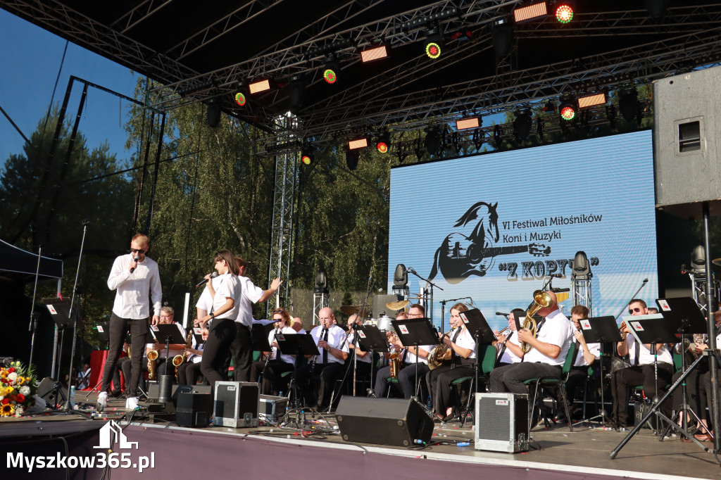 Fotorelacja XXIII: Jubileuszowy koncert 20-lecie Gminnej Orkiestry Dętej z Koziegłów - Festiwal z Kopyta