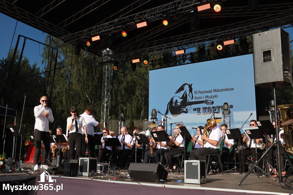 Fotorelacja XXIII: Jubileuszowy koncert 20-lecie Gminnej Orkiestry Dętej z Koziegłów - Festiwal z Kopyta
