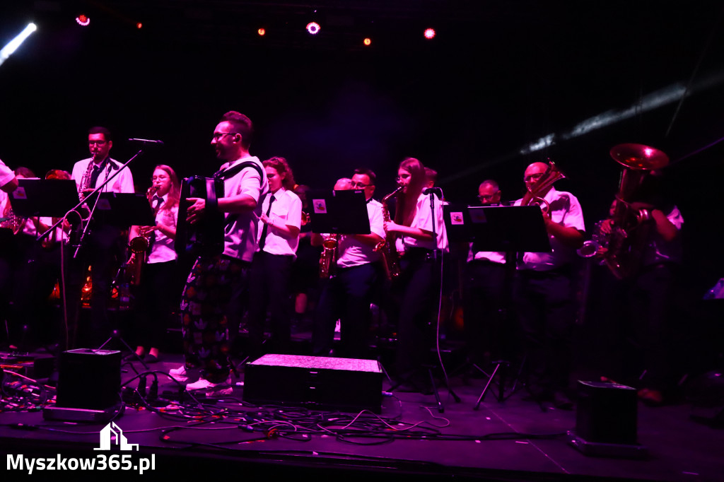 Fotorelacja XXIII: Jubileuszowy koncert 20-lecie Gminnej Orkiestry Dętej z Koziegłów - Festiwal z Kopyta