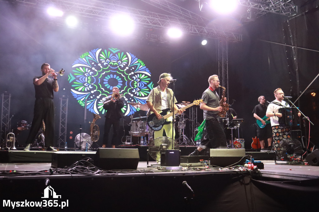 Fotorelacja XXIV: Enej w Gniazdowie! Festiwal z Kopyta 2025 w Gminie Koziegłowy!