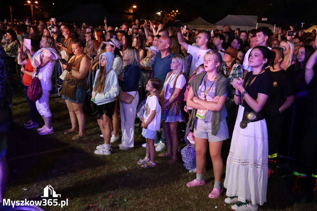 Fotorelacja XXIV: Enej w Gniazdowie! Festiwal z Kopyta 2025 w Gminie Koziegłowy!