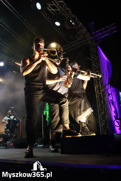 Fotorelacja XXIV: Enej w Gniazdowie! Festiwal z Kopyta 2025 w Gminie Koziegłowy!