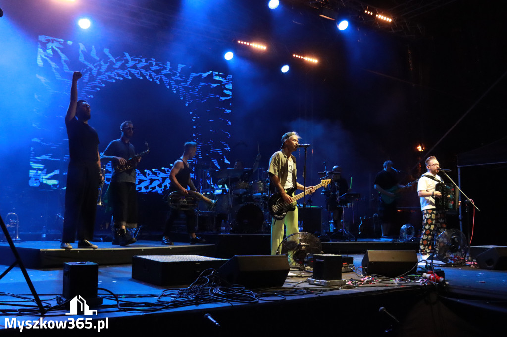 Fotorelacja XXIV: Enej w Gniazdowie! Festiwal z Kopyta 2025 w Gminie Koziegłowy!