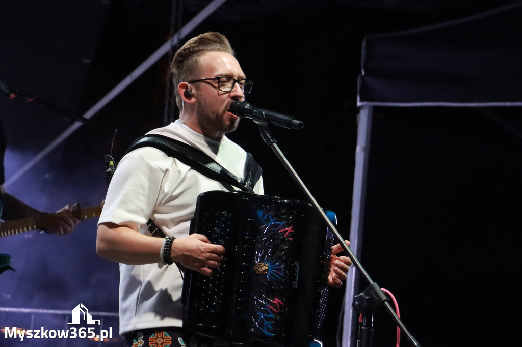 Fotorelacja XXIV: Enej w Gniazdowie! Festiwal z Kopyta 2025 w Gminie Koziegłowy!