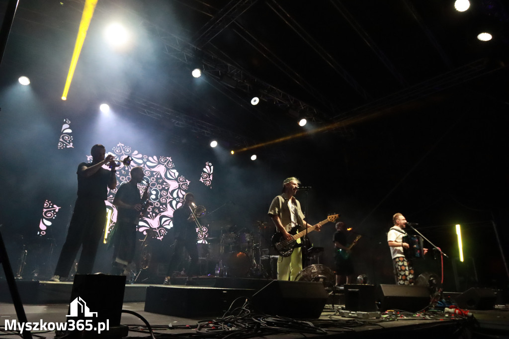 Fotorelacja XXIV: Enej w Gniazdowie! Festiwal z Kopyta 2025 w Gminie Koziegłowy!