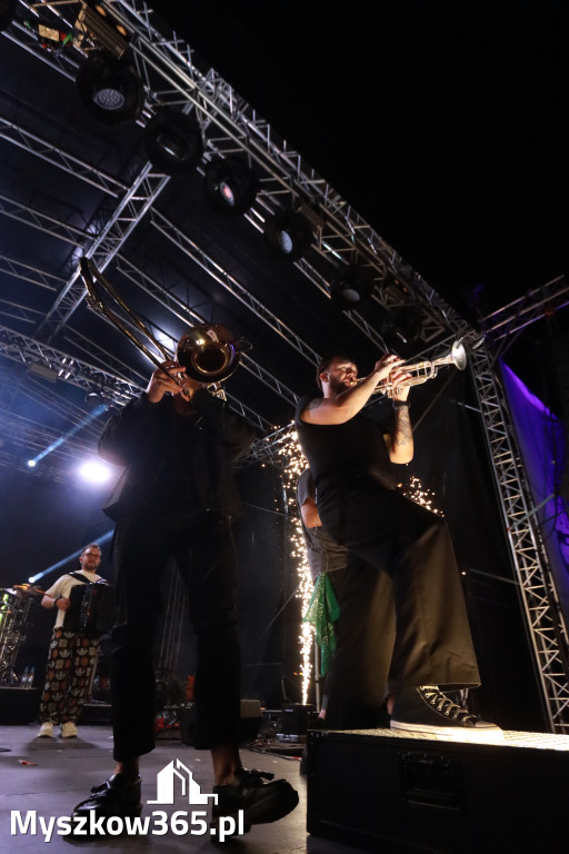Fotorelacja XXIV: Enej w Gniazdowie! Festiwal z Kopyta 2025 w Gminie Koziegłowy!