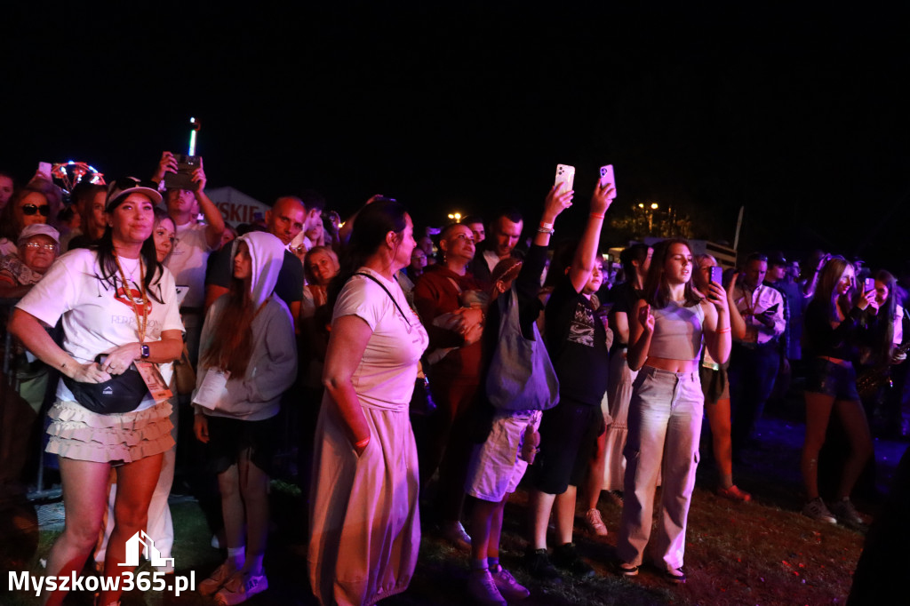 Fotorelacja XXIV: Enej w Gniazdowie! Festiwal z Kopyta 2025 w Gminie Koziegłowy!