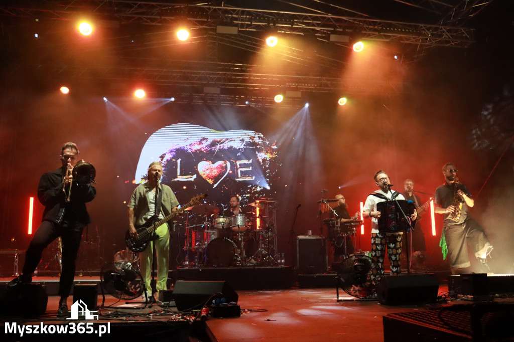 Fotorelacja XXIV: Enej w Gniazdowie! Festiwal z Kopyta 2025 w Gminie Koziegłowy!