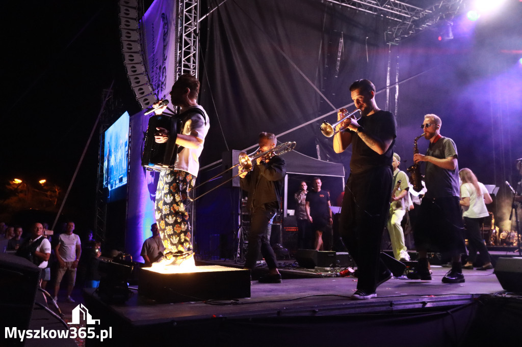 Fotorelacja XXIV: Enej w Gniazdowie! Festiwal z Kopyta 2025 w Gminie Koziegłowy!