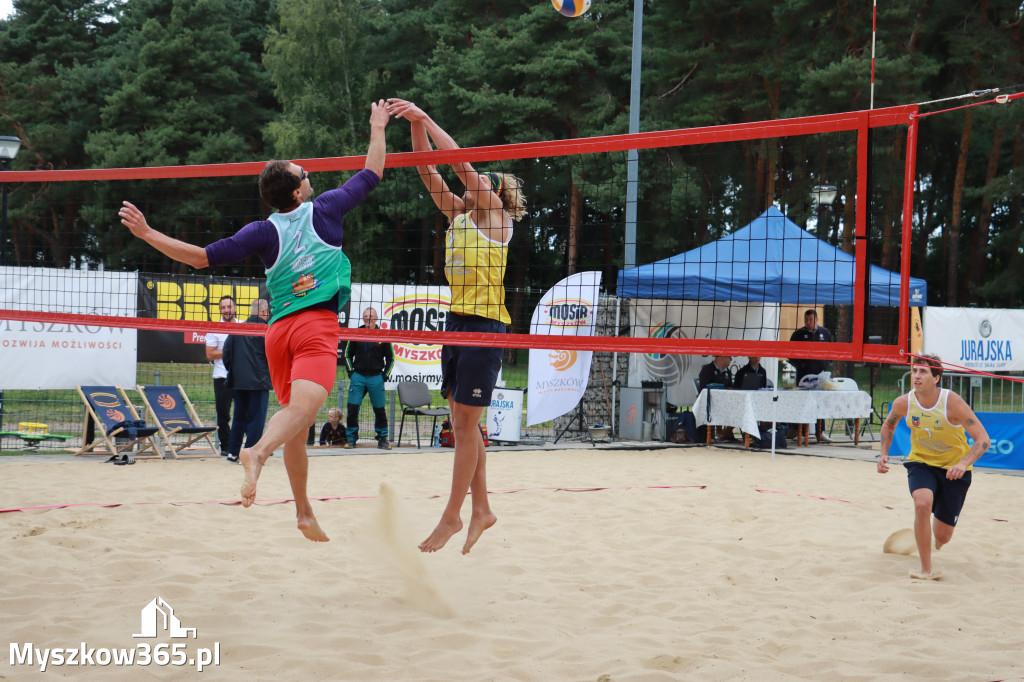 Wielki Finał X Otwartych Mistrzostw Śląska w Siatkówce Plażowej w Myszkowie