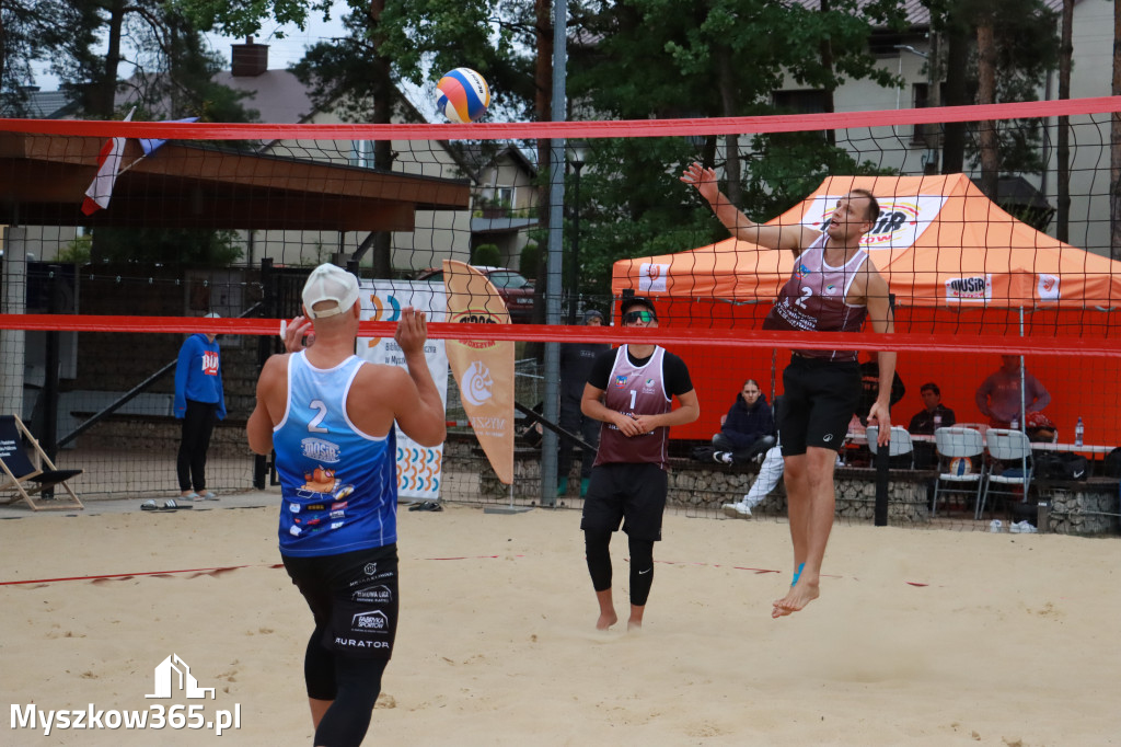 Wielki Finał X Otwartych Mistrzostw Śląska w Siatkówce Plażowej w Myszkowie