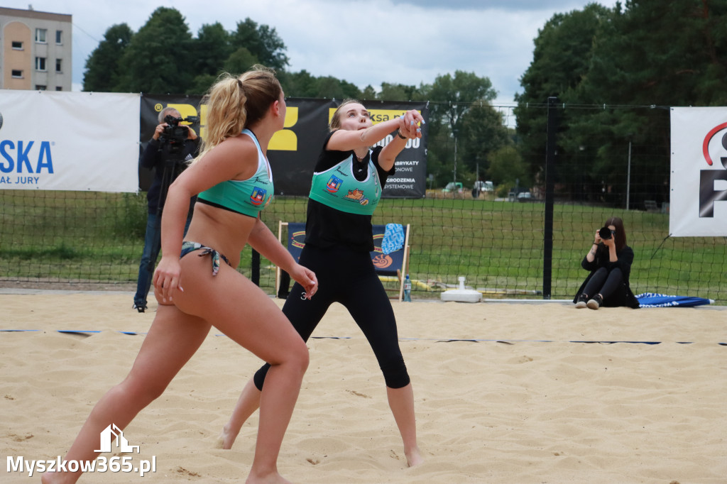 Wielki Finał X Otwartych Mistrzostw Śląska w Siatkówce Plażowej w Myszkowie