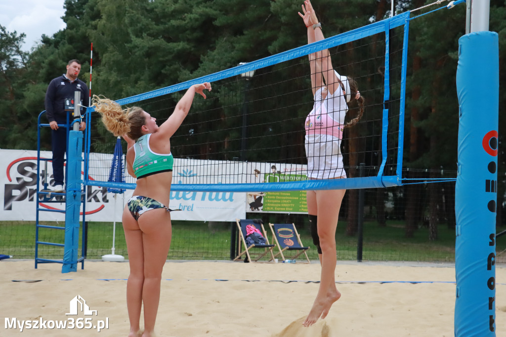 Wielki Finał X Otwartych Mistrzostw Śląska w Siatkówce Plażowej w Myszkowie