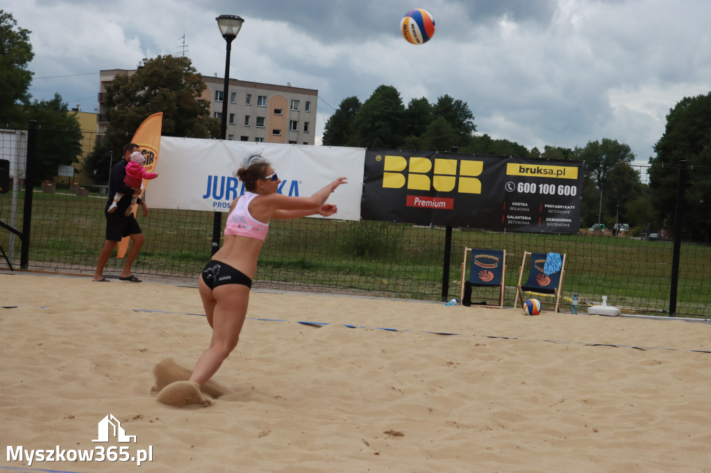 Wielki Finał X Otwartych Mistrzostw Śląska w Siatkówce Plażowej w Myszkowie