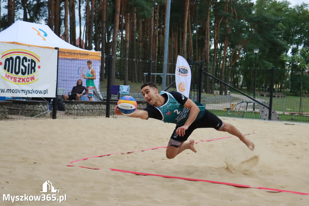 Wielki Finał X Otwartych Mistrzostw Śląska w Siatkówce Plażowej w Myszkowie
