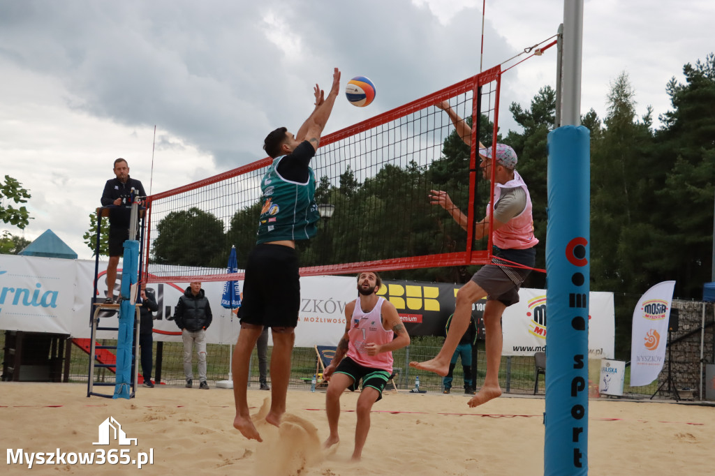 Wielki Finał X Otwartych Mistrzostw Śląska w Siatkówce Plażowej w Myszkowie