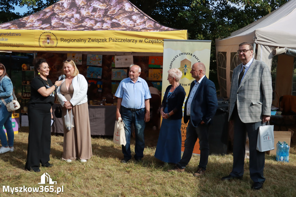 Fotorelacja I: XIV Chorońskie Prażuchy i XI Święto Miodu w Choroniu Gmina Poraj