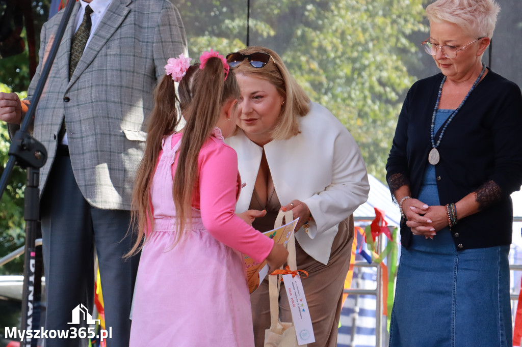 Fotorelacja I: XIV Chorońskie Prażuchy i XI Święto Miodu w Choroniu Gmina Poraj
