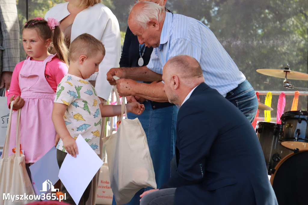 Fotorelacja I: XIV Chorońskie Prażuchy i XI Święto Miodu w Choroniu Gmina Poraj