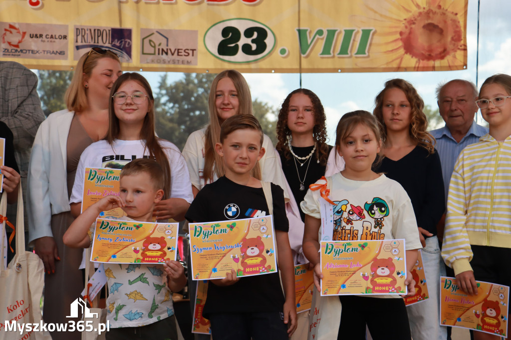 Fotorelacja I: XIV Chorońskie Prażuchy i XI Święto Miodu w Choroniu Gmina Poraj