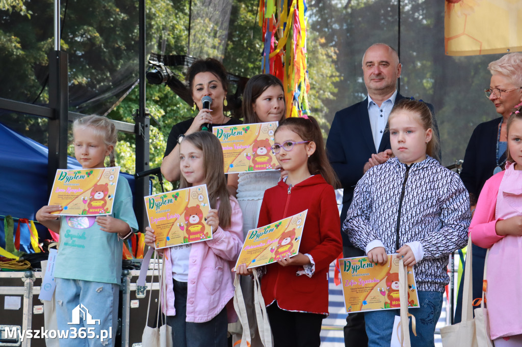 Fotorelacja I: XIV Chorońskie Prażuchy i XI Święto Miodu w Choroniu Gmina Poraj