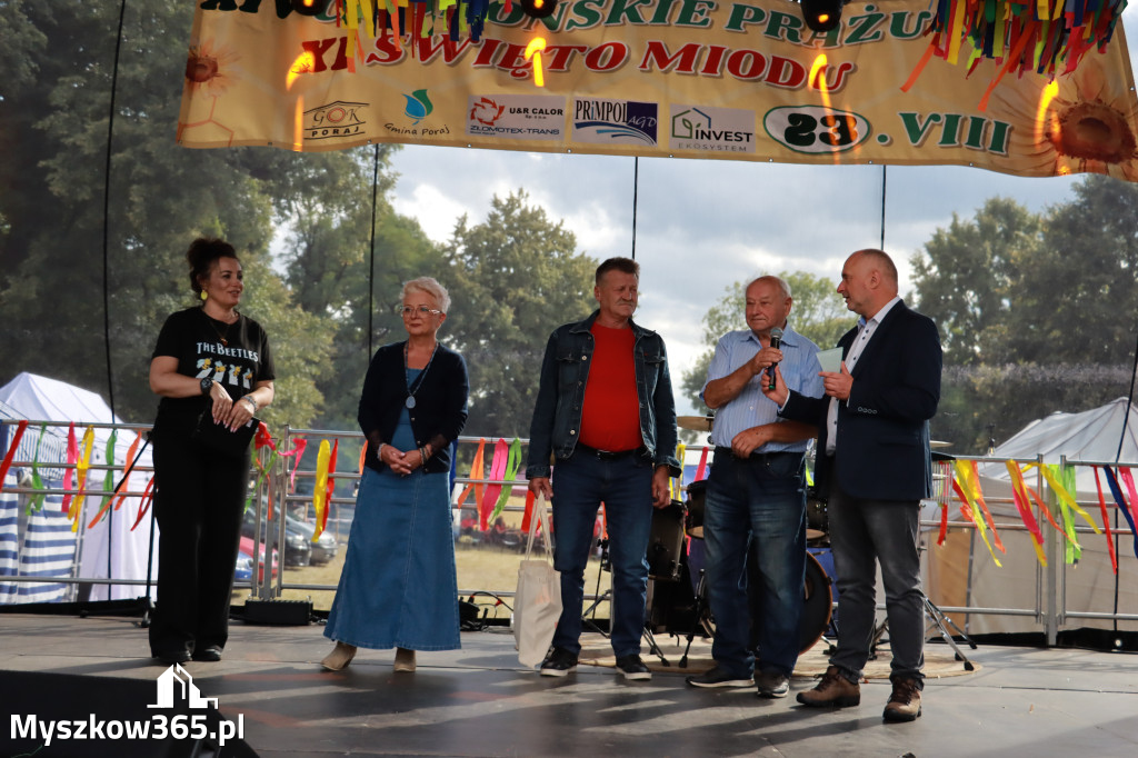 Fotorelacja I: XIV Chorońskie Prażuchy i XI Święto Miodu w Choroniu Gmina Poraj