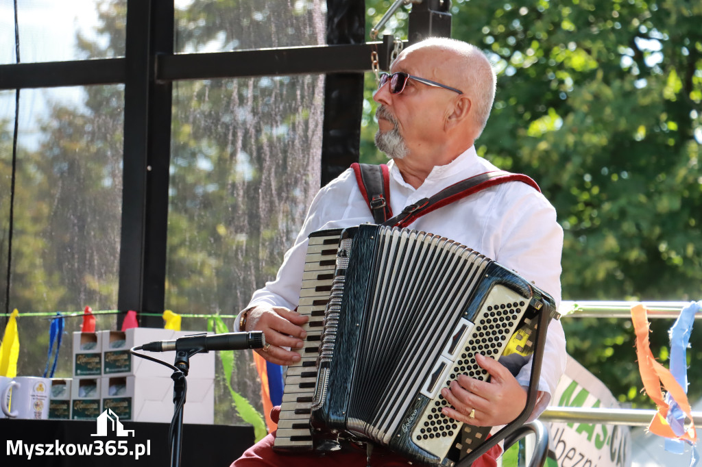 Fotorelacja I: XIV Chorońskie Prażuchy i XI Święto Miodu w Choroniu Gmina Poraj