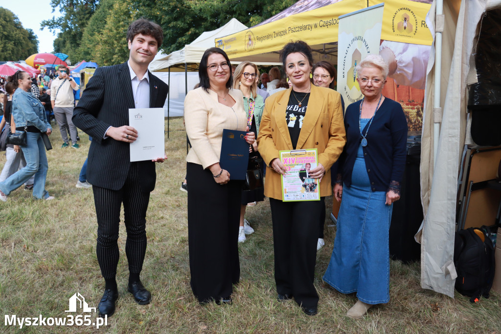 Fotorelacja I: XIV Chorońskie Prażuchy i XI Święto Miodu w Choroniu Gmina Poraj
