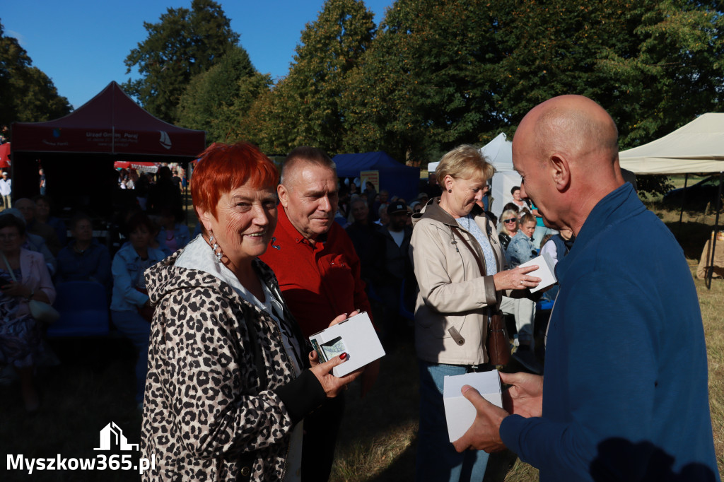 Fotorelacja I: XIV Chorońskie Prażuchy i XI Święto Miodu w Choroniu Gmina Poraj