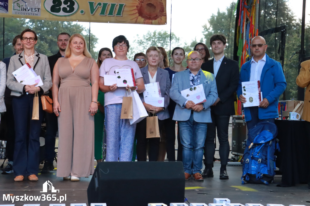 Fotorelacja I: XIV Chorońskie Prażuchy i XI Święto Miodu w Choroniu Gmina Poraj