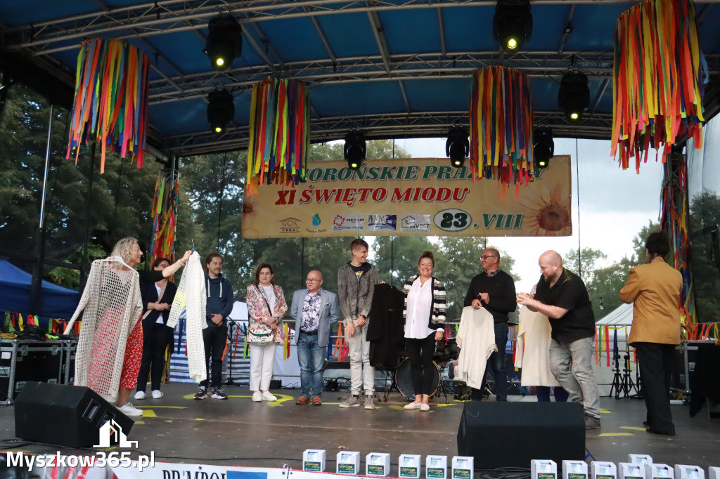 Fotorelacja II: XIV Chorońskie Prażuchy i XI Święto Miodu w Choroniu Gmina Poraj