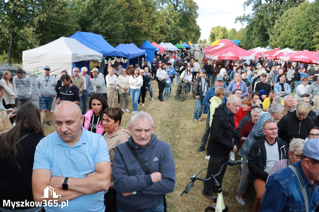 Fotorelacja II: XIV Chorońskie Prażuchy i XI Święto Miodu w Choroniu Gmina Poraj