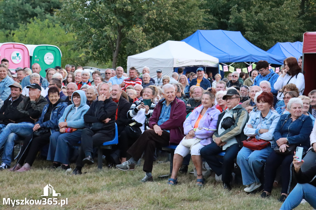 Fotorelacja II: XIV Chorońskie Prażuchy i XI Święto Miodu w Choroniu Gmina Poraj