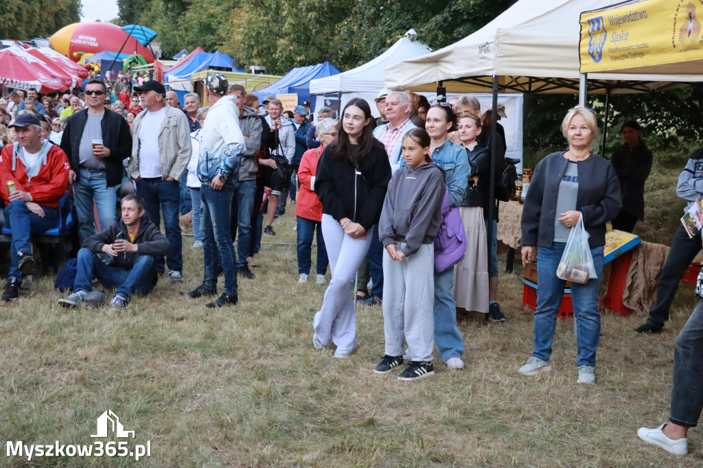 Fotorelacja II: XIV Chorońskie Prażuchy i XI Święto Miodu w Choroniu Gmina Poraj