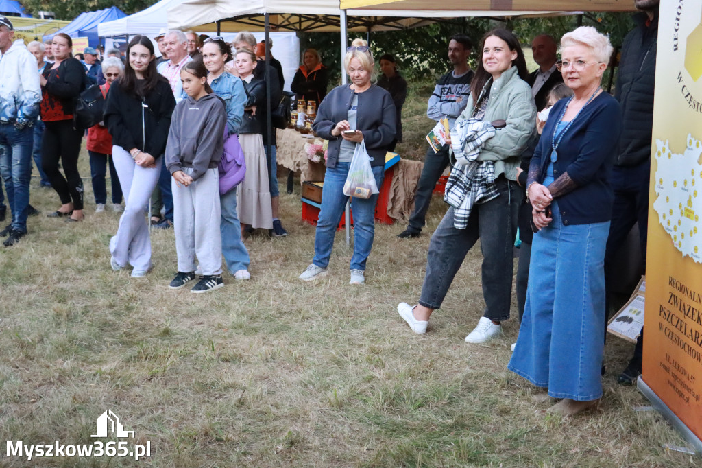 Fotorelacja II: XIV Chorońskie Prażuchy i XI Święto Miodu w Choroniu Gmina Poraj
