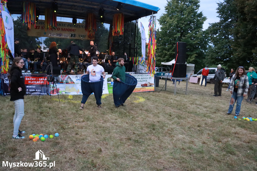 Fotorelacja II: XIV Chorońskie Prażuchy i XI Święto Miodu w Choroniu Gmina Poraj