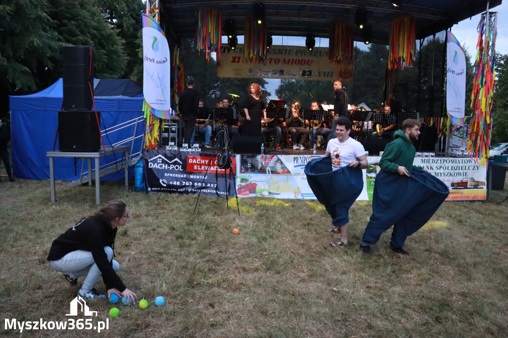 Fotorelacja II: XIV Chorońskie Prażuchy i XI Święto Miodu w Choroniu Gmina Poraj