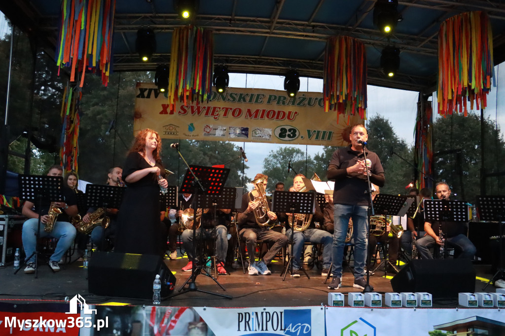 Fotorelacja II: XIV Chorońskie Prażuchy i XI Święto Miodu w Choroniu Gmina Poraj
