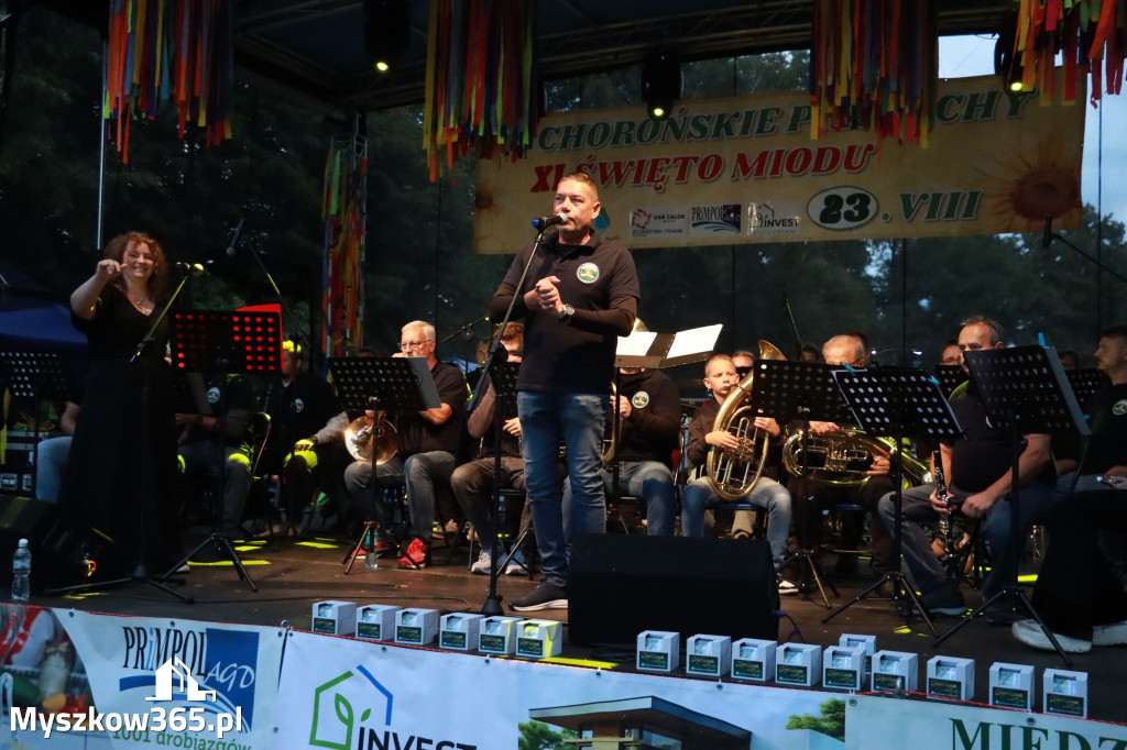 Fotorelacja II: XIV Chorońskie Prażuchy i XI Święto Miodu w Choroniu Gmina Poraj