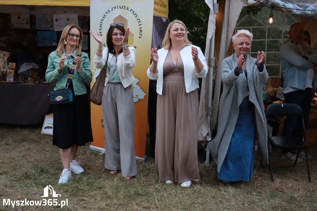 Fotorelacja II: XIV Chorońskie Prażuchy i XI Święto Miodu w Choroniu Gmina Poraj
