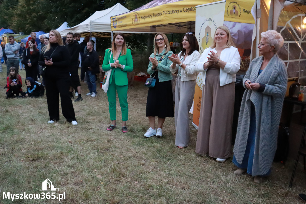 Fotorelacja II: XIV Chorońskie Prażuchy i XI Święto Miodu w Choroniu Gmina Poraj