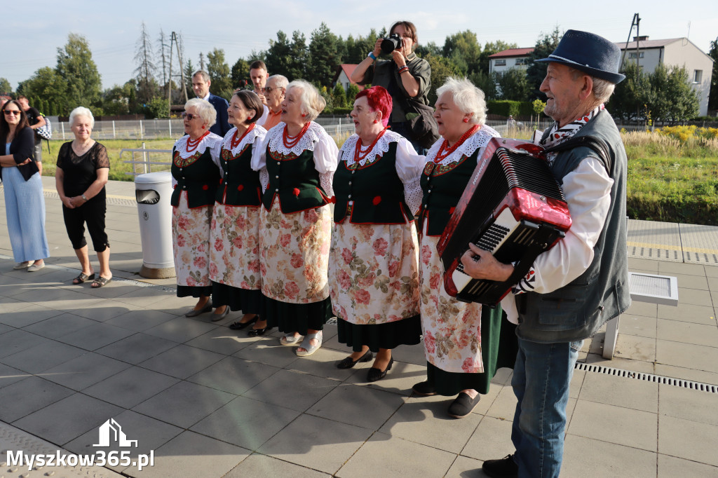 Fotorelacja: Inauguracyjny przejazd pociągu Częstochowa Kraków przez Poraj